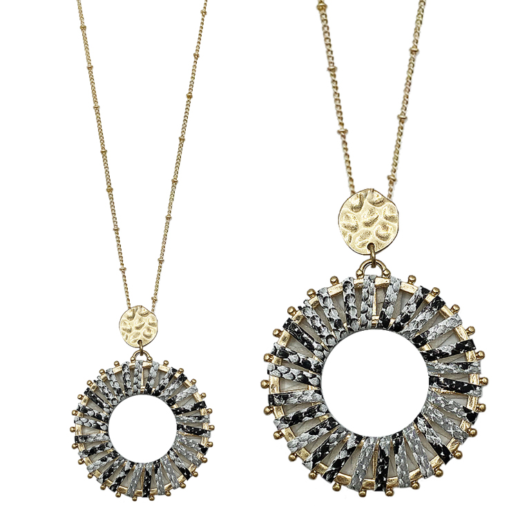 Animal print ring pendant long necklace