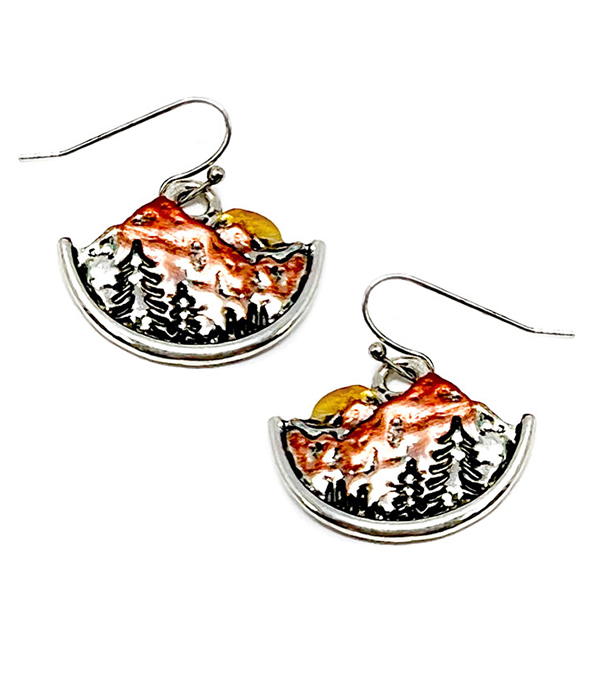 MOUNTAINS AND TREES LANDSCAPE EARRING