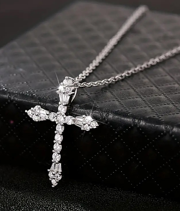 Cubic zirconia cross pendant necklace
