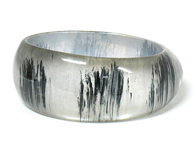 Art work waved acryl bangle