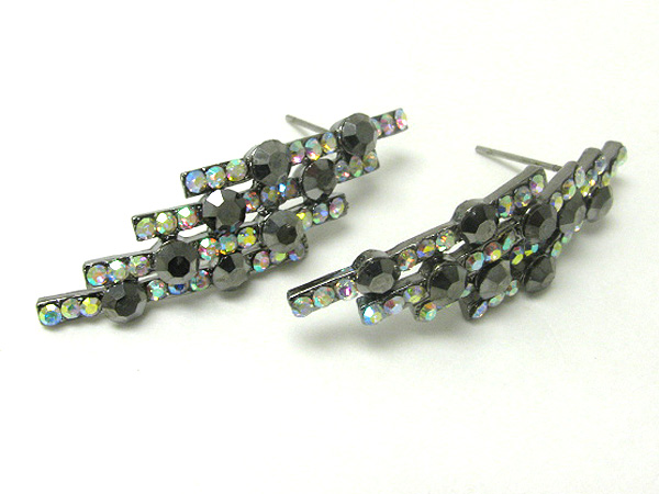 Crystal stud earring