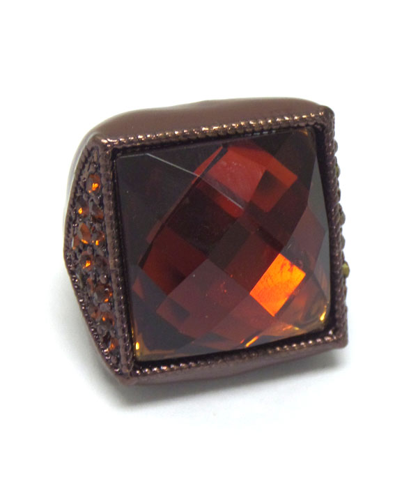 Facet square stone and crystal side stretch ring