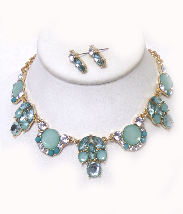 Crystal and acryl stone link necklace set