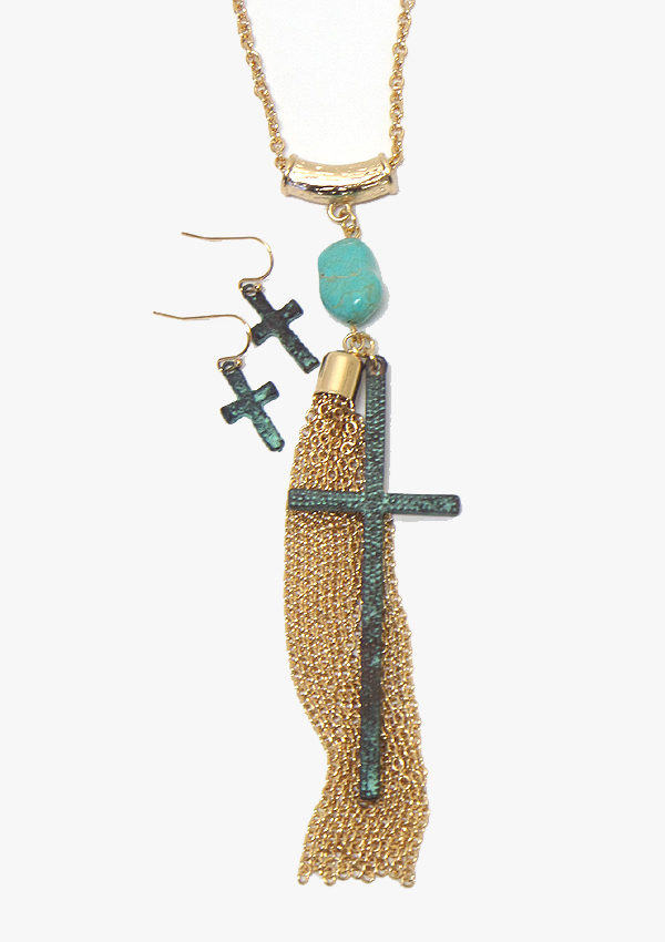 Patina cross and chain tassel necklace set
