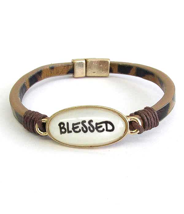Religious inspiration cabochon magnetic bracelet - blessed