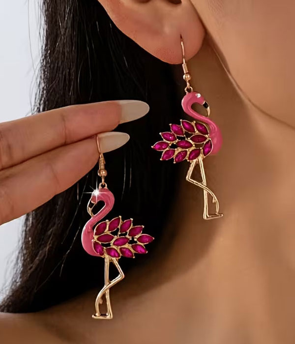 Retro flamingo epoxy earring