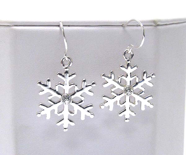 Crystal center snow flake earring