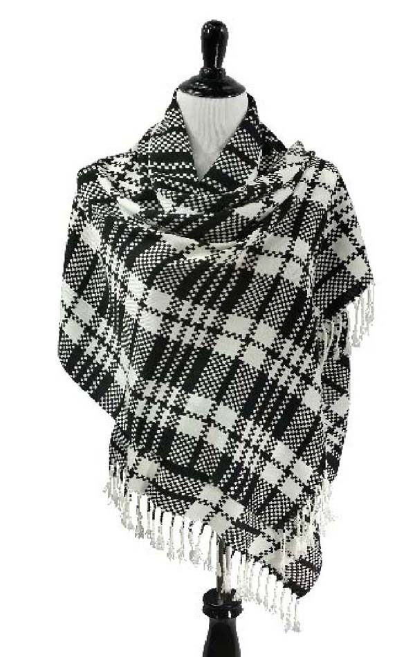 Plaid pattern fringe square scarf