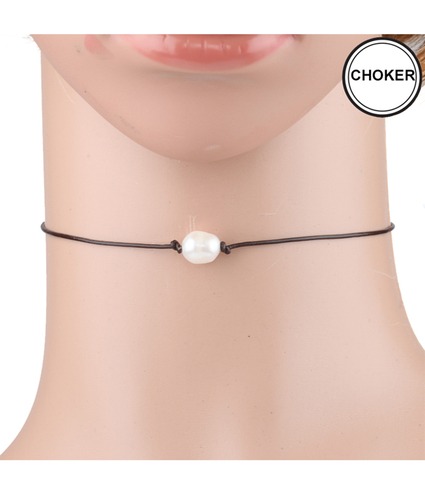 FRESHWATER PEARL LEATHERETTE CORD CHOKER NECKLACE