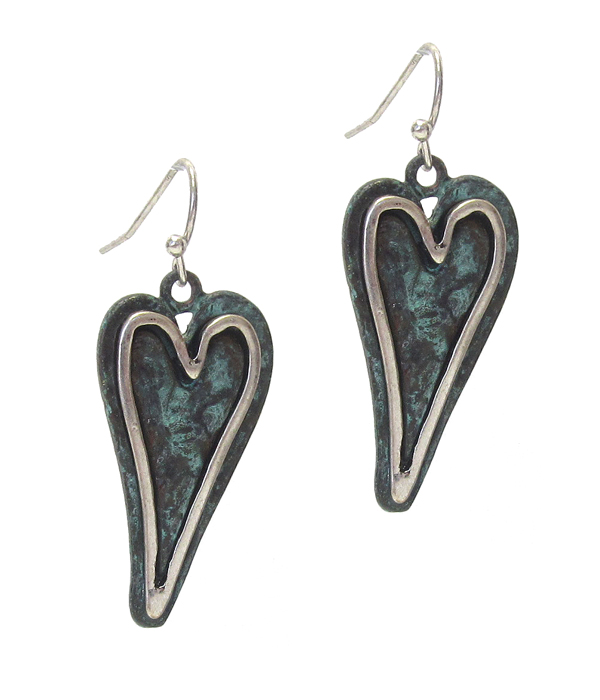 PATINA HEART EARRING