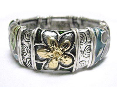 Colored metal art stretch bracelet