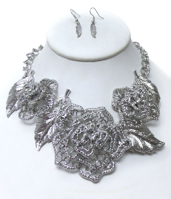 Bold large rose with crystals necklace set