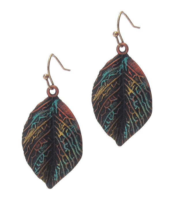 VINTAGR RUSTIC METAL EARRING - LEAF