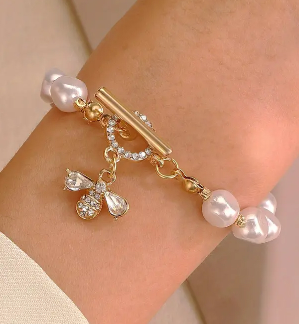 Multi pearl and bee toggle bracelet