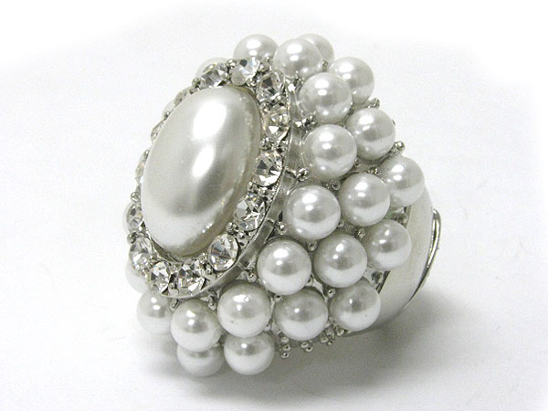 Pearl  beads and crystal glamorous stretch ring