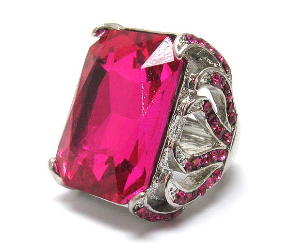 Facet glass stone and crystal side deco metal stretch ring