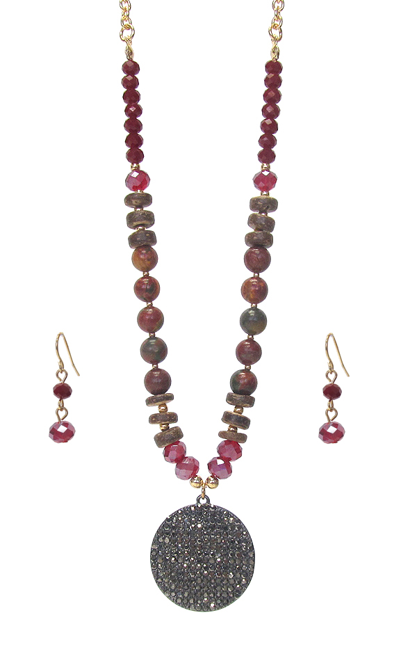 CRYSTAL PAVED DISC PENDANT AND MULTI BEAD MIX NECKLACE SET