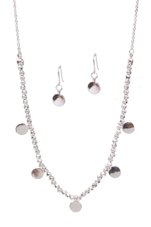 Multi metal disc dangle necklace set