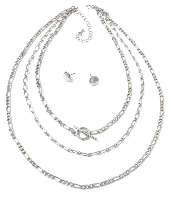Multi layer chain toggle necklace set
