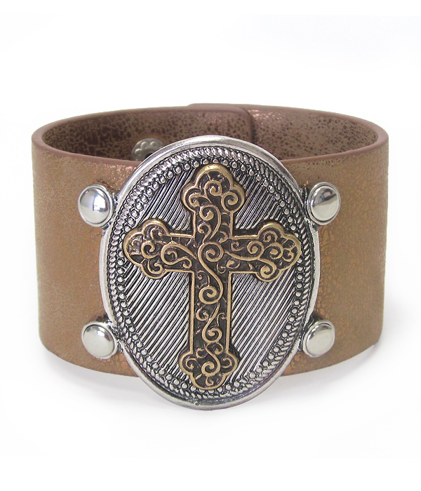 CHUNKY CROSS AND THICK LEATHERETTE BAND BRACELET