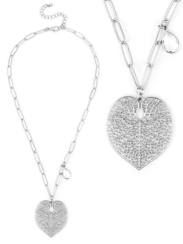 Metal filigree leaf pendant necklace