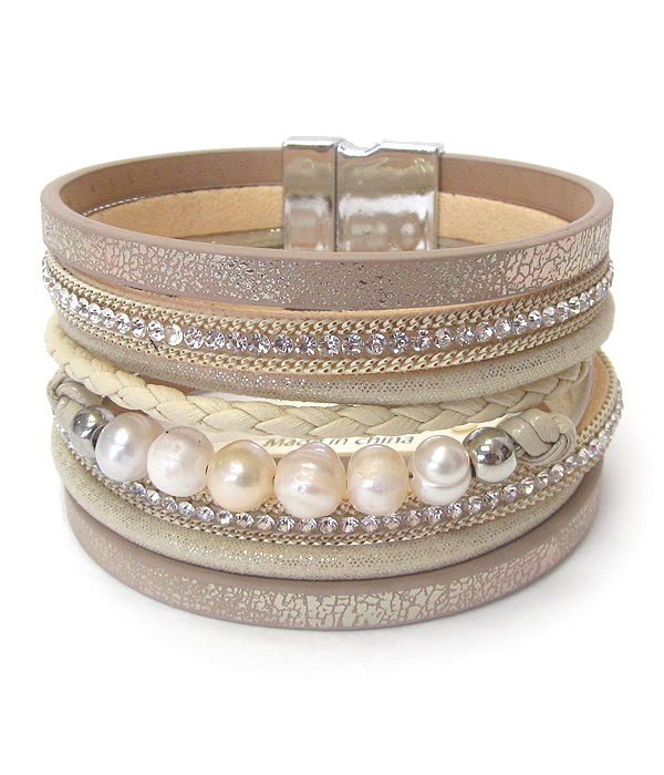 FRESHWATER PEARL AND MULTI LAYER METALIC LEATHER MAGNETIC BRACELET