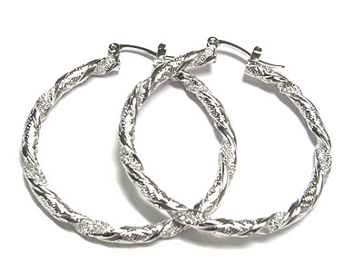 Twist glittering hoop earring - hoops