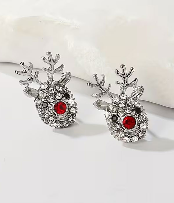 Christmas reindeer earring