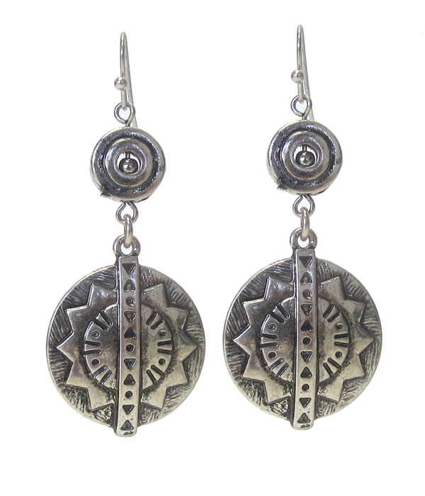 Textured disk drop earring set