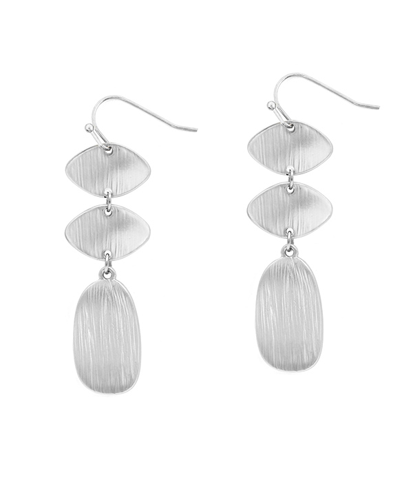 Scratch metal triple metal link drop earring