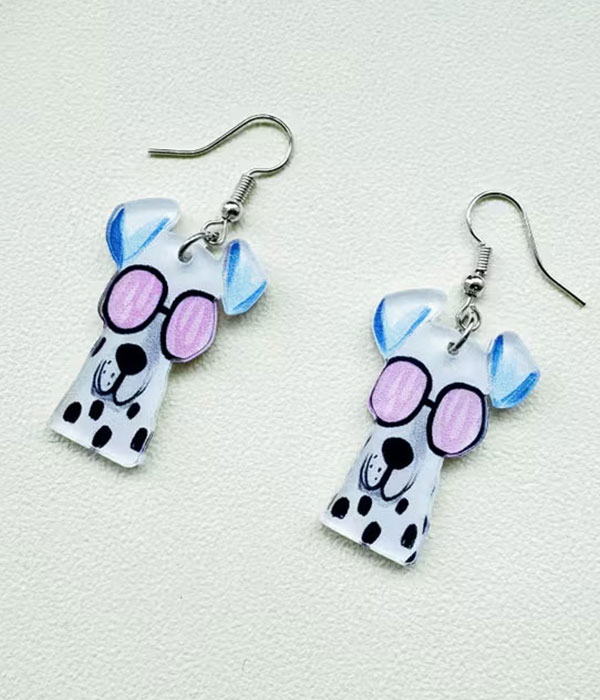 Dog theme acrylic earring - dalmatian