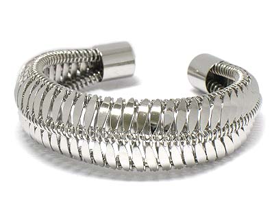 Metal filigree flexible bangle