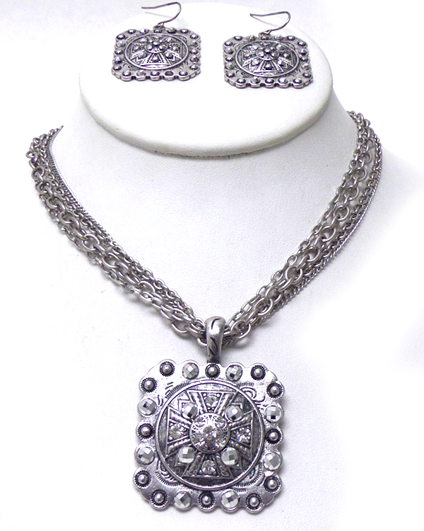 Cross with crystals layered chains necklace set