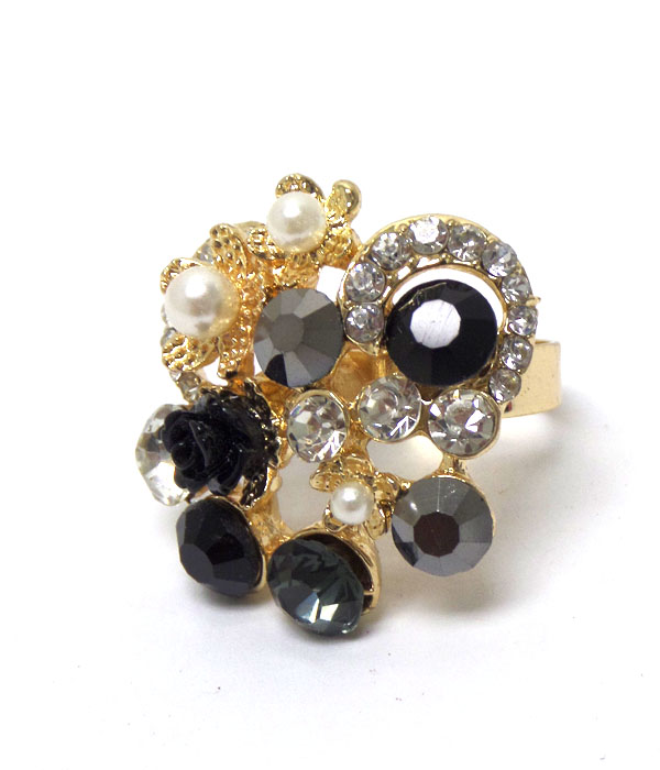 Multi flower with stones ring