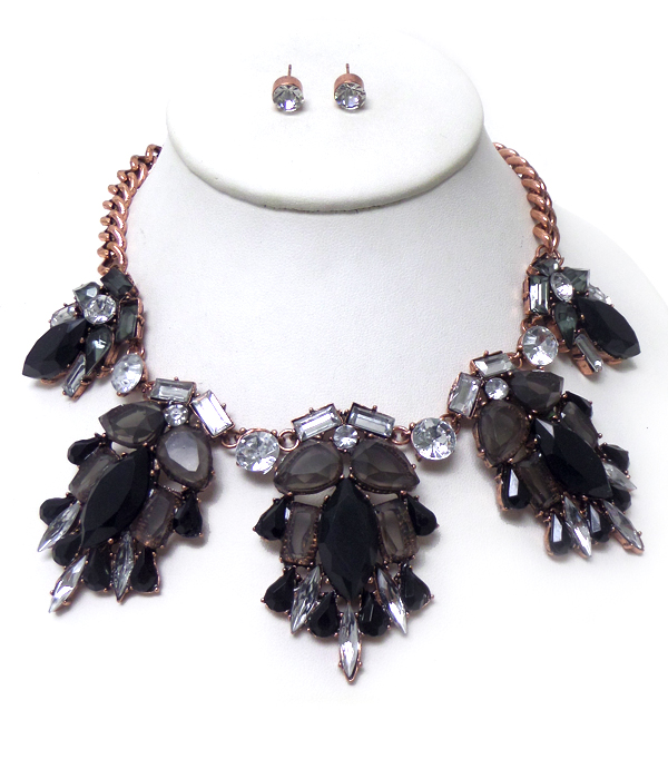Multi stud crystals linked necklace set 