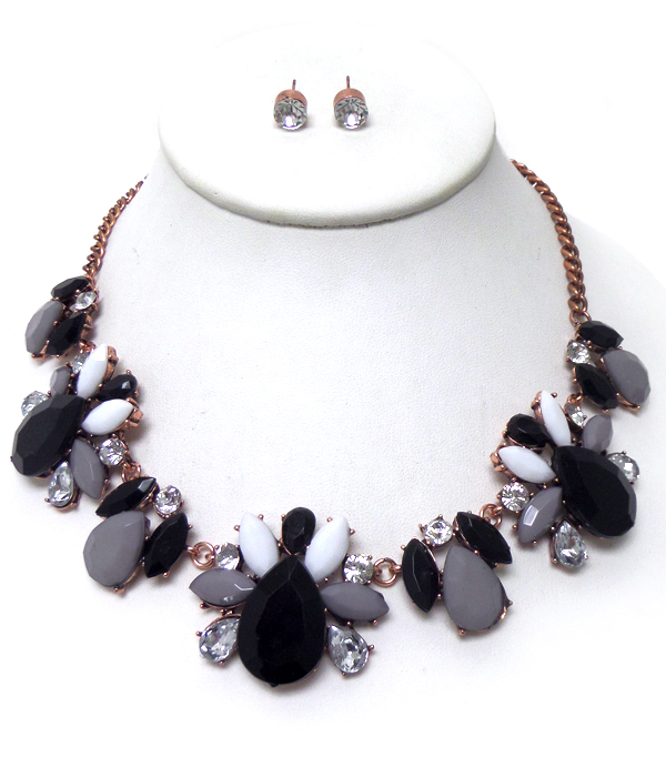 Resinstud multi crystals necklace set 