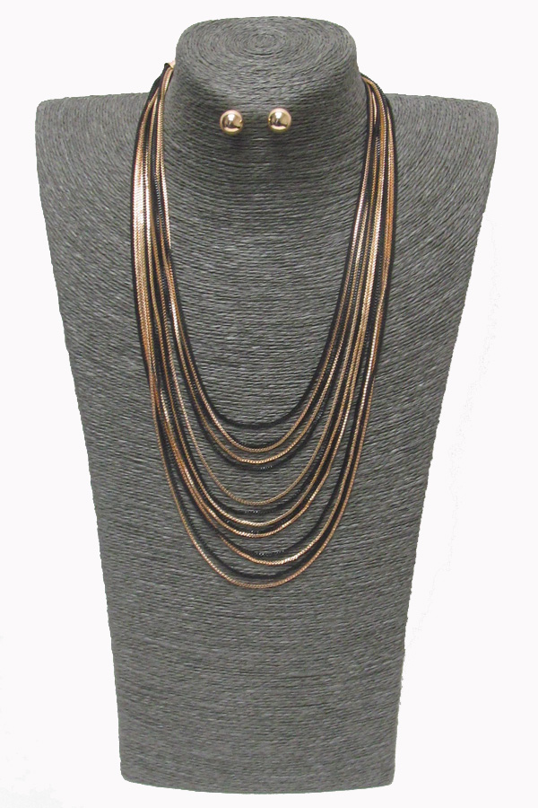 Thin multi layer necklace set