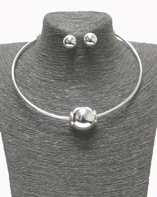 Metal loop choker necklace set 