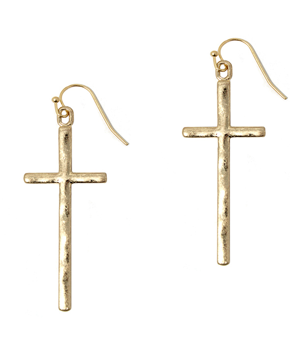 HAMMERED SIMPLE CROSS EARRING