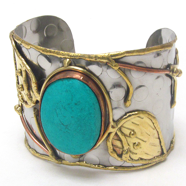 Handmade metal art bangle bracelet - 100% brass