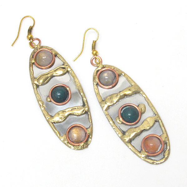 Handmade metal art oval drop earring - 100% brass