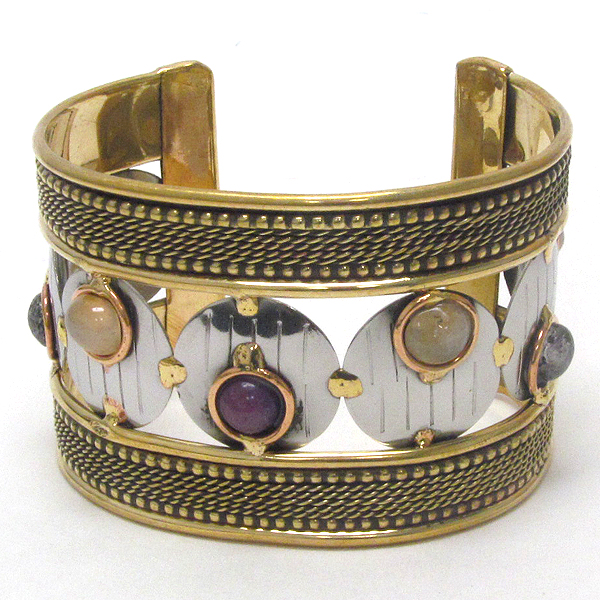 Handmade metal art bangle bracelet - 100% brass
