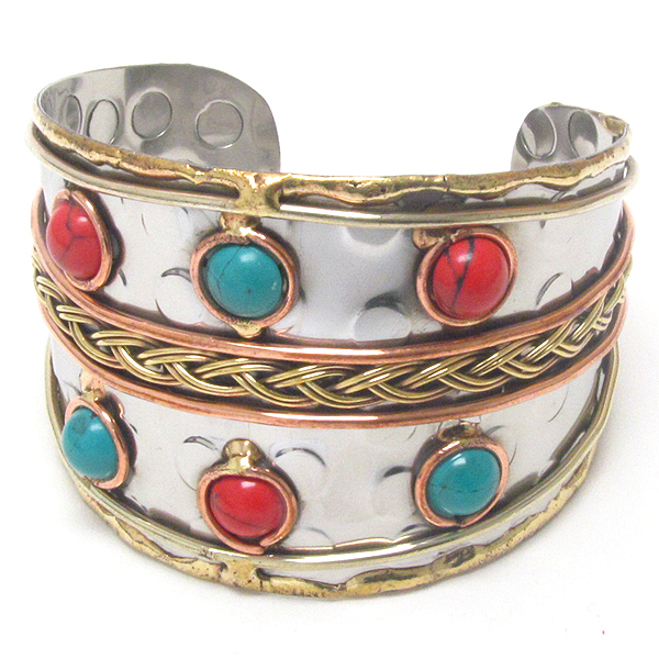 Handmade metal art bangle bracelet - 100% brass