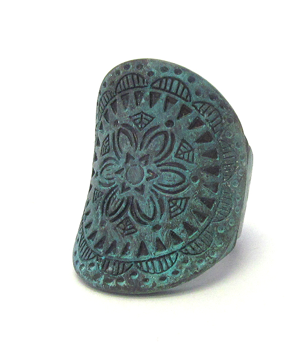 Aztec pattern stretch ring -western