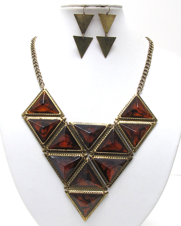 LEOPARD PATTERN CONETED GLASS TRIANGLE SHAPE BIB STYLE NECKLACE EARRING SET