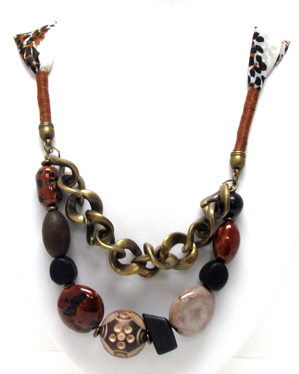 Mixed beads link and thick metal chain hanging and scarf back necklace