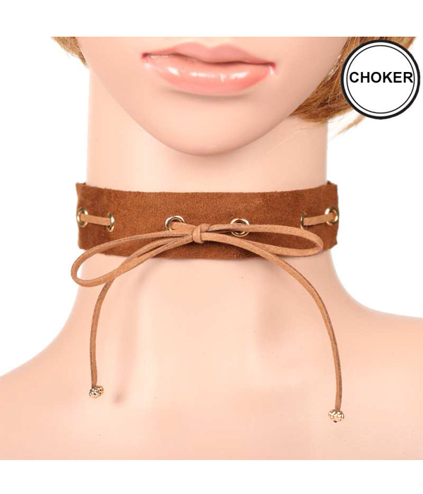 Leather choker necklace