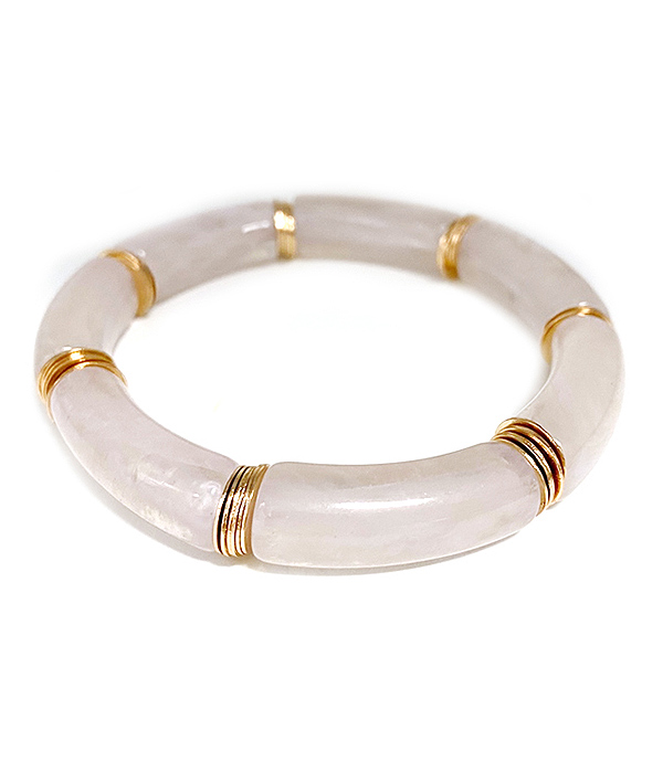 Acrylic stretch bracelet