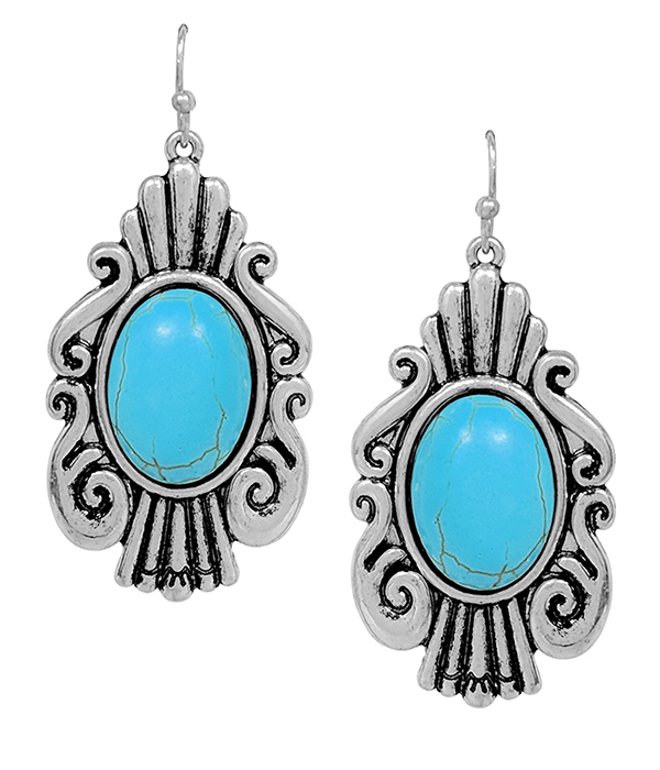 TURQUOISE CENTER EARRING