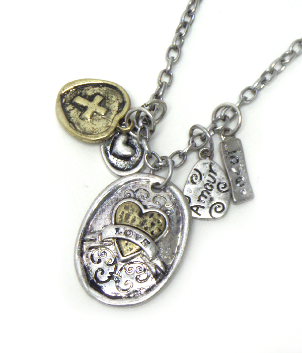 Texttured metal heart necklace set